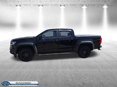 Used 2018 Chevrolet Colorado Z71 w/ Z71 Midnight Edition AWD/4WD image 7