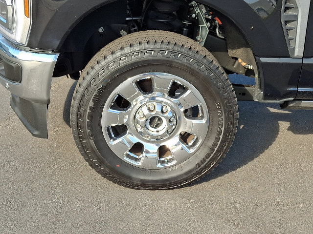 Used 2026 Ford F350 King Ranch w/ Chrome Package AWD/4WD image 8