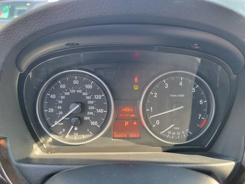 Used 2011 BMW 328i xDrive Sedan image 19