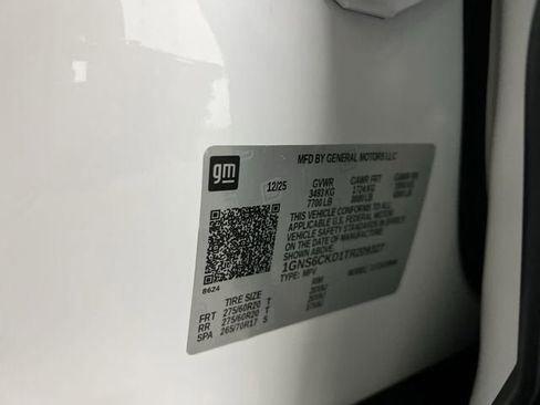 New 2026 Chevrolet Suburban LT w/ Comfort Package image 34