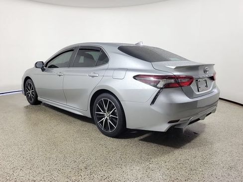 Used 2024 Toyota Camry SE w/ Cold Weather Package FWD image 7