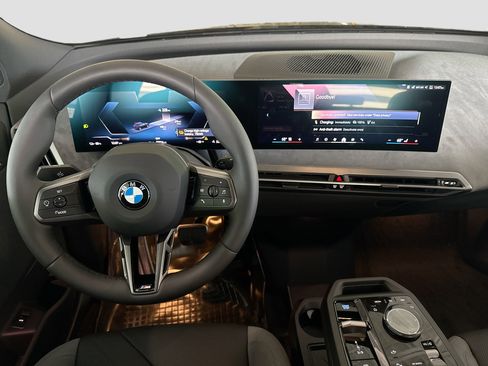New 2026 BMW iX xDrive60 w/ M Sport Package image 19