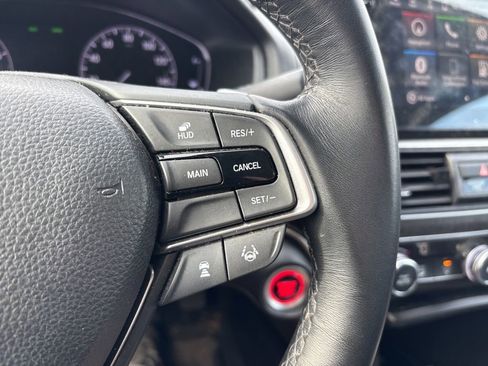 Used 2019 Honda Accord Touring image 21