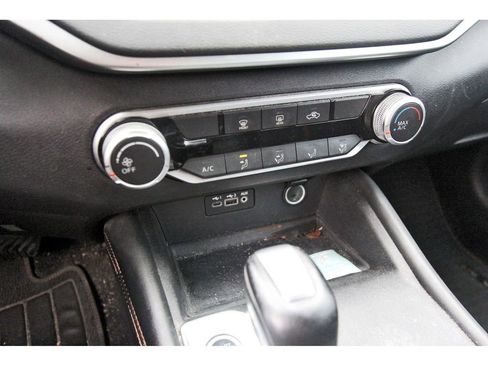 Used 2020 Nissan Altima 2.5 SR FWD image 21