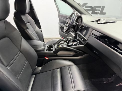Used 2020 Porsche Cayenne AWD/4WD image 50