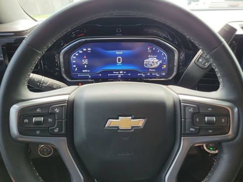 Certified 2025 Chevrolet Silverado 2500 LT w/ Convenience Package AWD/4WD image 12
