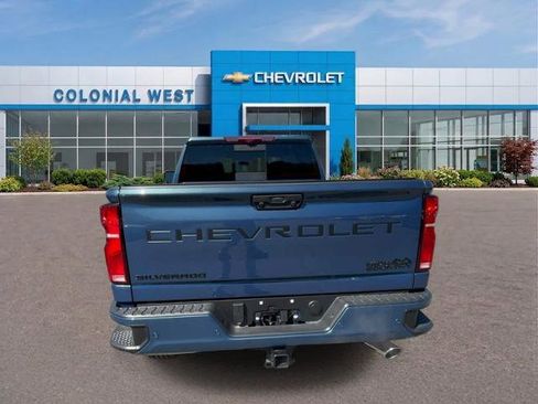 Used 2026 Chevrolet Silverado 2500 High Country w/ High Country Premium Package AWD/4WD image 4
