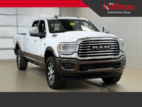 Used 2023 RAM 2500 Limited AWD/4WD image 1