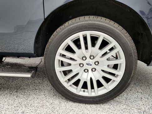 Used 2022 Ford Expedition Max Platinum image 9