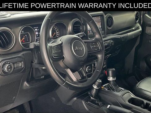 Used 2022 Jeep Gladiator Sport AWD/4WD image 12
