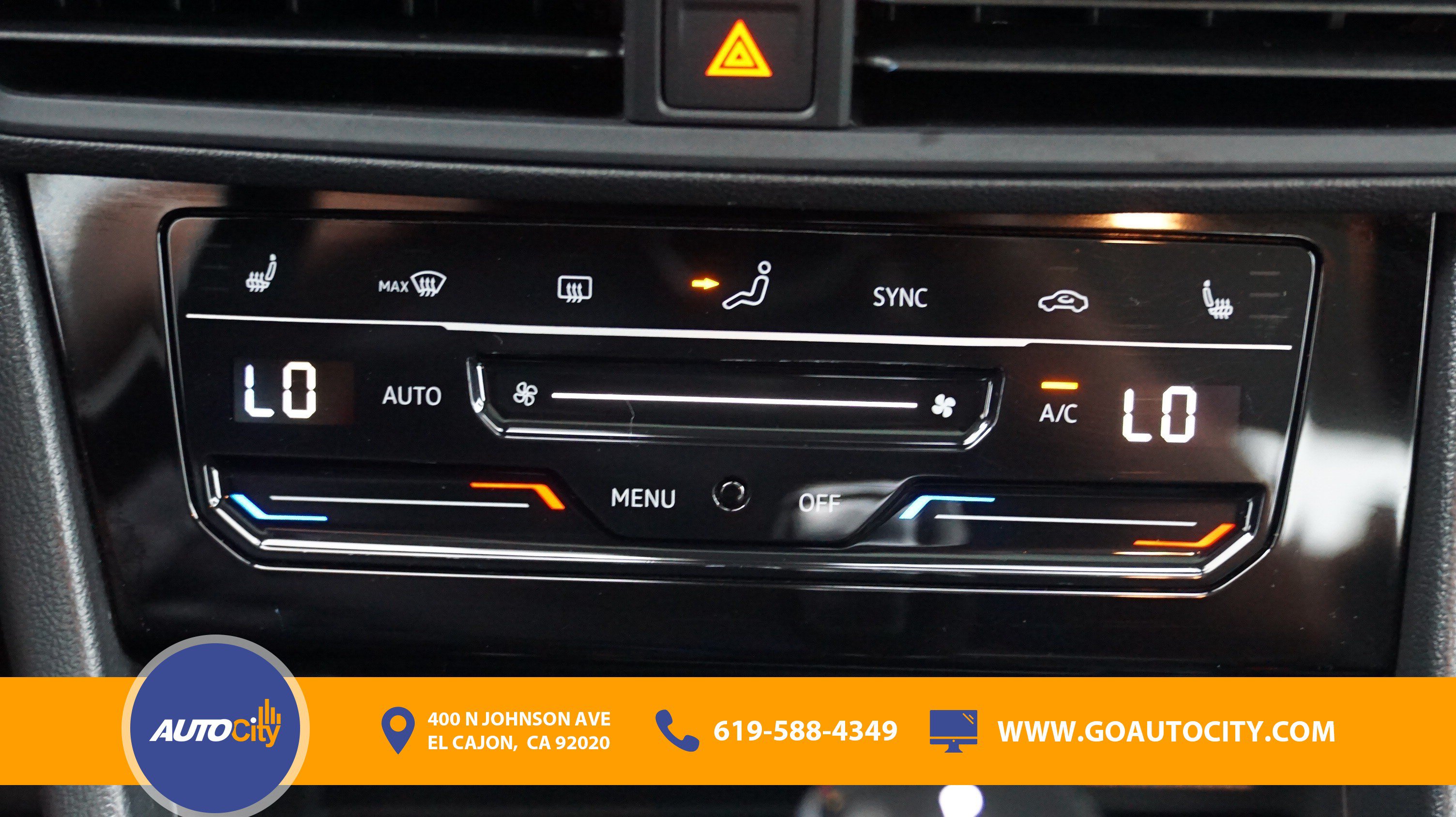 Used 2025 Volkswagen Jetta SE FWD image 24