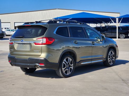 Used 2023 Subaru Ascent Limited w/ Technology Package image 7
