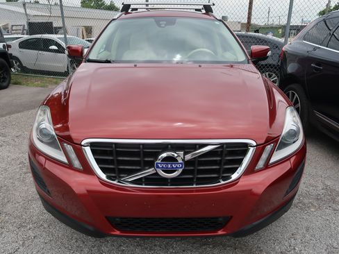 Used 2013 Volvo XC60 3.2 AWD/4WD image 38