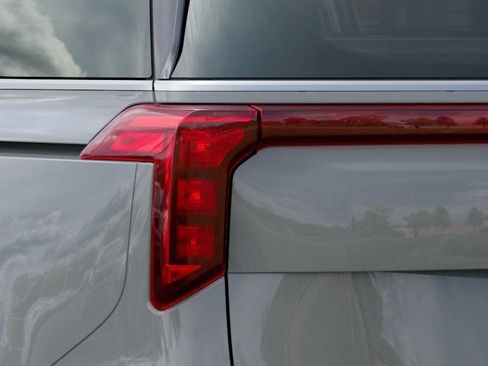 New 2026 Kia Carnival SX FWD image 12