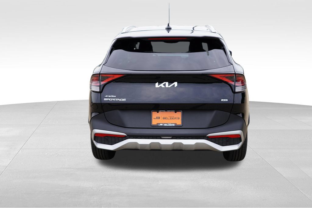 Certified 2024 Kia Sportage EX AWD/4WD image 6
