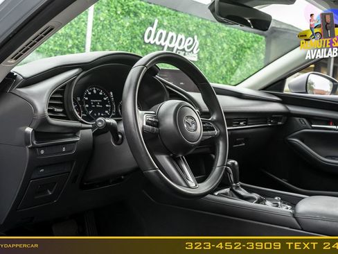 Used 2019 MAZDA MAZDA3 Sedan image 9