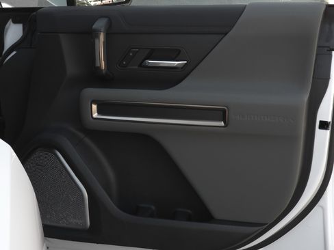 Used 2025 GMC Hummer EV 3X w/ Battery Pack, 24 Module Pack image 45