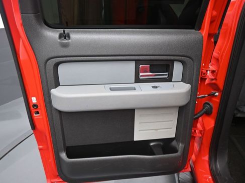 Used 2014 Ford F150 XLT w/ Equipment Group 302A Luxury image 8