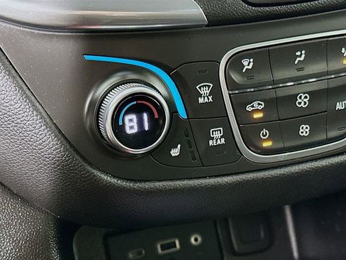 Used 2024 Chevrolet Equinox LT w/ LPO, Floor Liner Package image 28