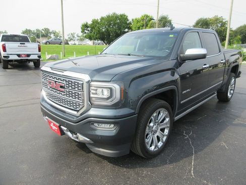 Used 2018 GMC Sierra 1500 Denali w/ Denali Ultimate Package AWD/4WD image 13