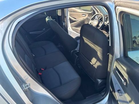 Used 2017 Toyota Yaris iA FWD image 31