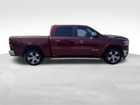 Used 2019 RAM 1500 Laramie AWD/4WD image 7