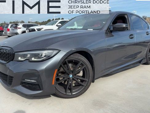 Used 2022 BMW 330i Sedan w/ M Sport Package image 1