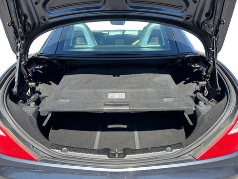 Used 2015 Mercedes-Benz SLK 250 image 18
