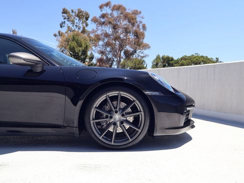 Certified 2024 Porsche 911 Carrera RWD image 11