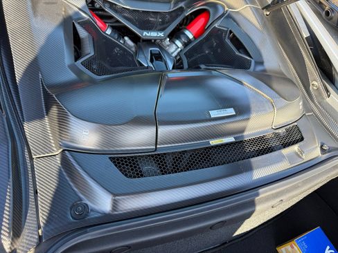 Used 2017 Acura NSX AWD/4WD image 7