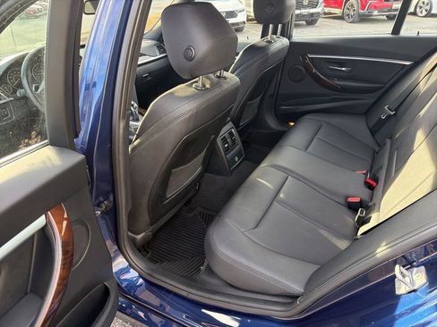 Used 2017 BMW 330i xDrive Sedan w/ Premium Package image 12