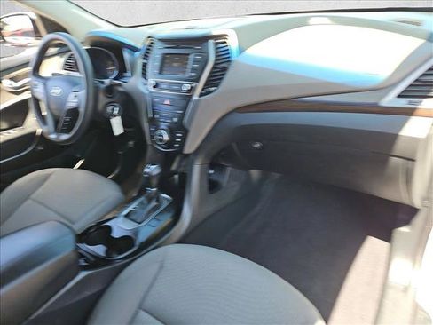 Used 2018 Hyundai Santa Fe Sport FWD image 26