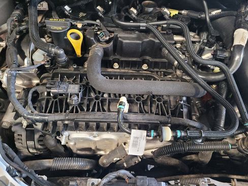 Used 2018 Ford Escape SE FWD image 30