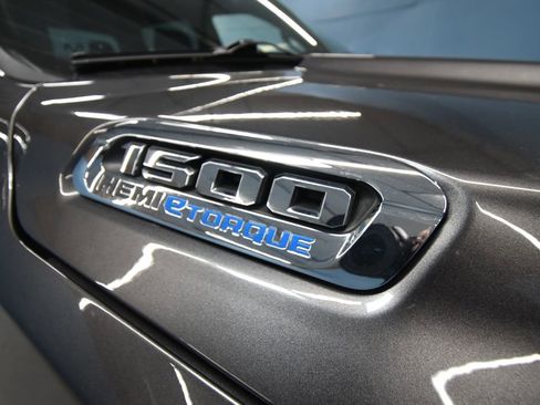 Used 2024 RAM 1500 Laramie image 40