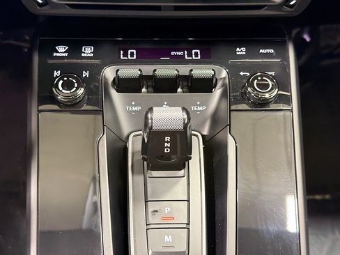 Certified 2024 Porsche 911 Carrera 4 GTS AWD/4WD image 31