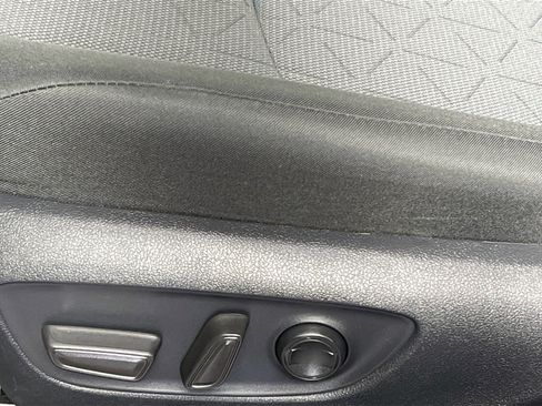 Used 2025 Toyota RAV4 XLE w/ Convenience Package FWD image 15