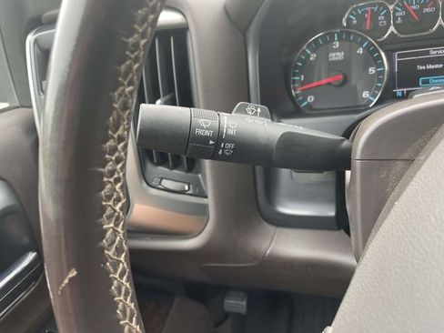 Used 2018 Chevrolet Silverado 1500 LT w/ All Star Edition AWD/4WD image 27