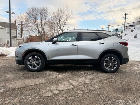 New 2026 Chevrolet Blazer LT w/ Sound & Technology Package AWD/4WD image 3
