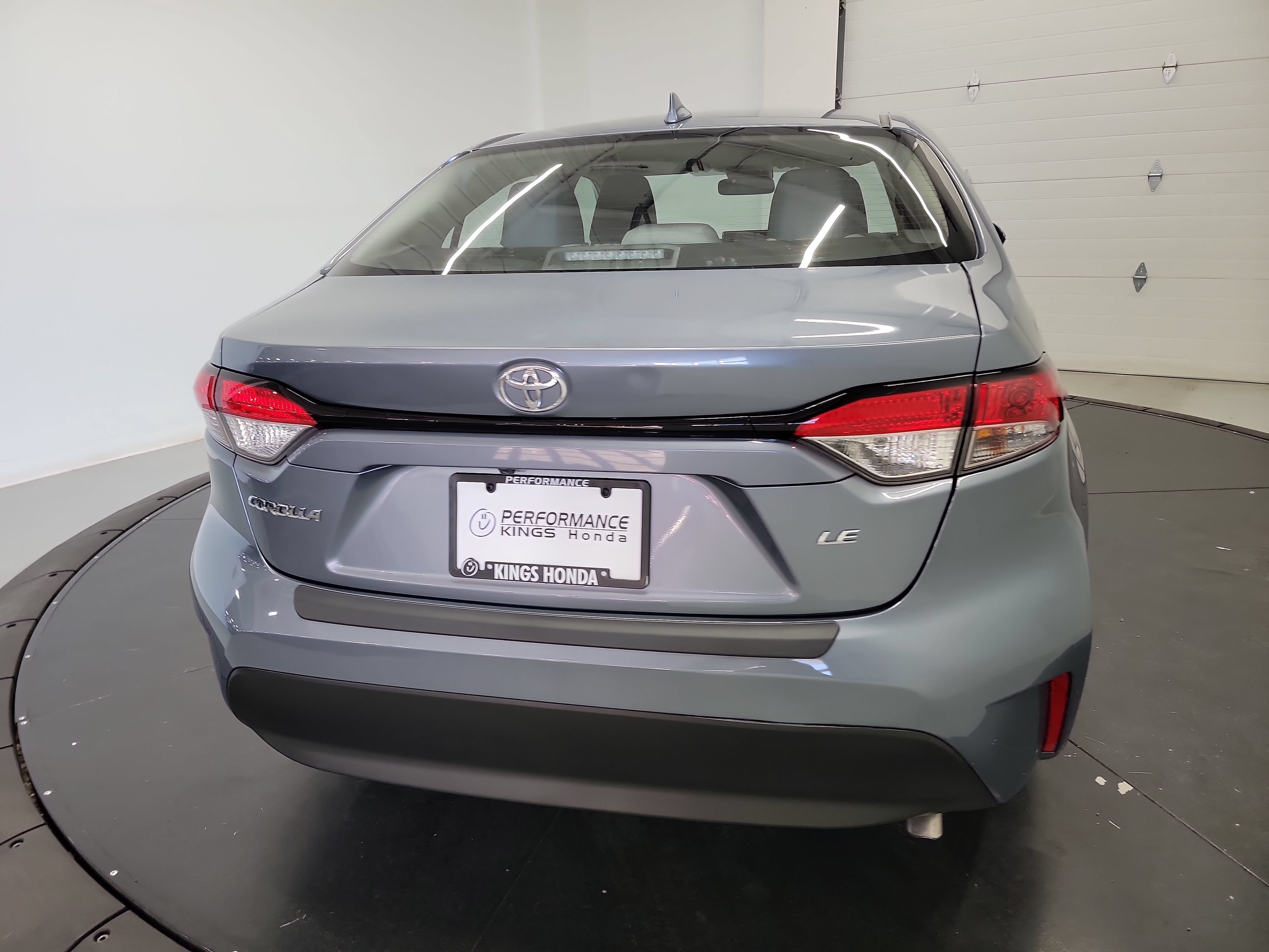 Used 2024 Toyota Corolla LE FWD image 8