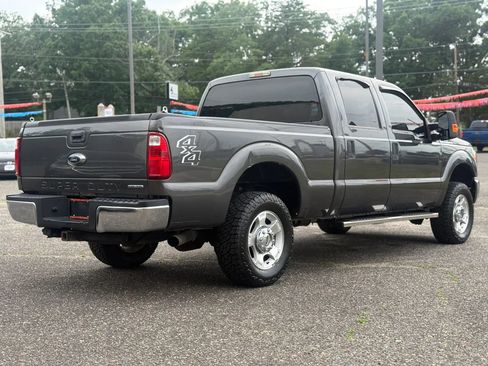 Used 2016 Ford F250 XLT AWD/4WD image 4