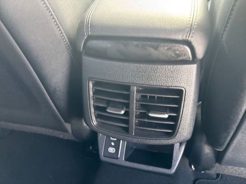 Used 2025 Kia Seltos S image 23