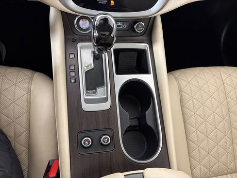 Used 2020 Nissan Murano Platinum image 28