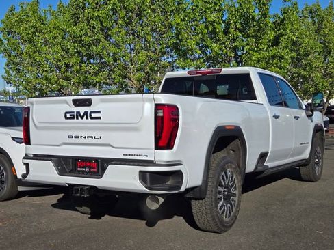New 2026 GMC Sierra 3500 Denali Ultimate image 4