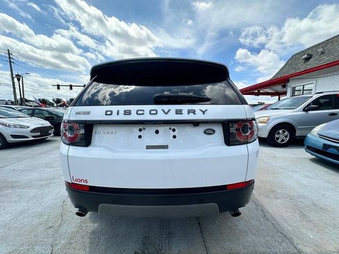 Used 2019 Land Rover Discovery Sport SE AWD/4WD image 15