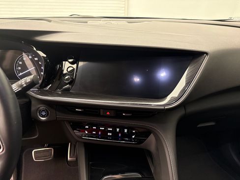 Certified 2022 Buick Envision Essence w/ Sport Touring Package image 32