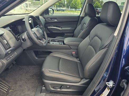 New 2026 Nissan Pathfinder SL w/ Cargo Package AWD/4WD image 14