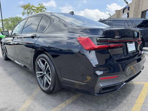 Used 2021 BMW 750i xDrive w/ Executive Package AWD/4WD image 7