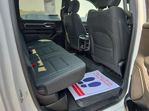 Used 2022 RAM 1500 Big Horn AWD/4WD image 18
