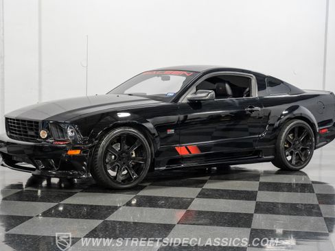 Used 2008 Ford Mustang GT RWD image 6