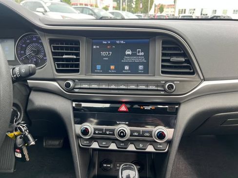 Used 2020 Hyundai Elantra SEL w/ Cargo Package (C1) FWD image 22